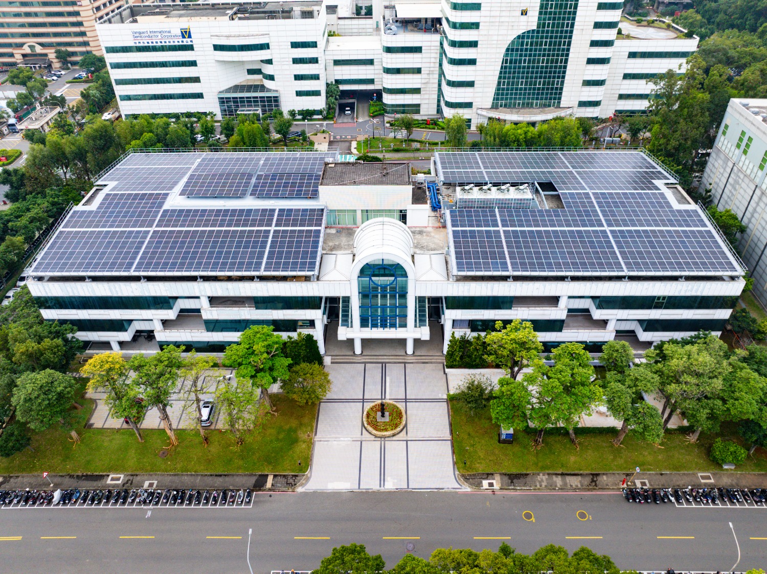 2025新竹科學園區 聯詠創新大樓 專利防水型工法